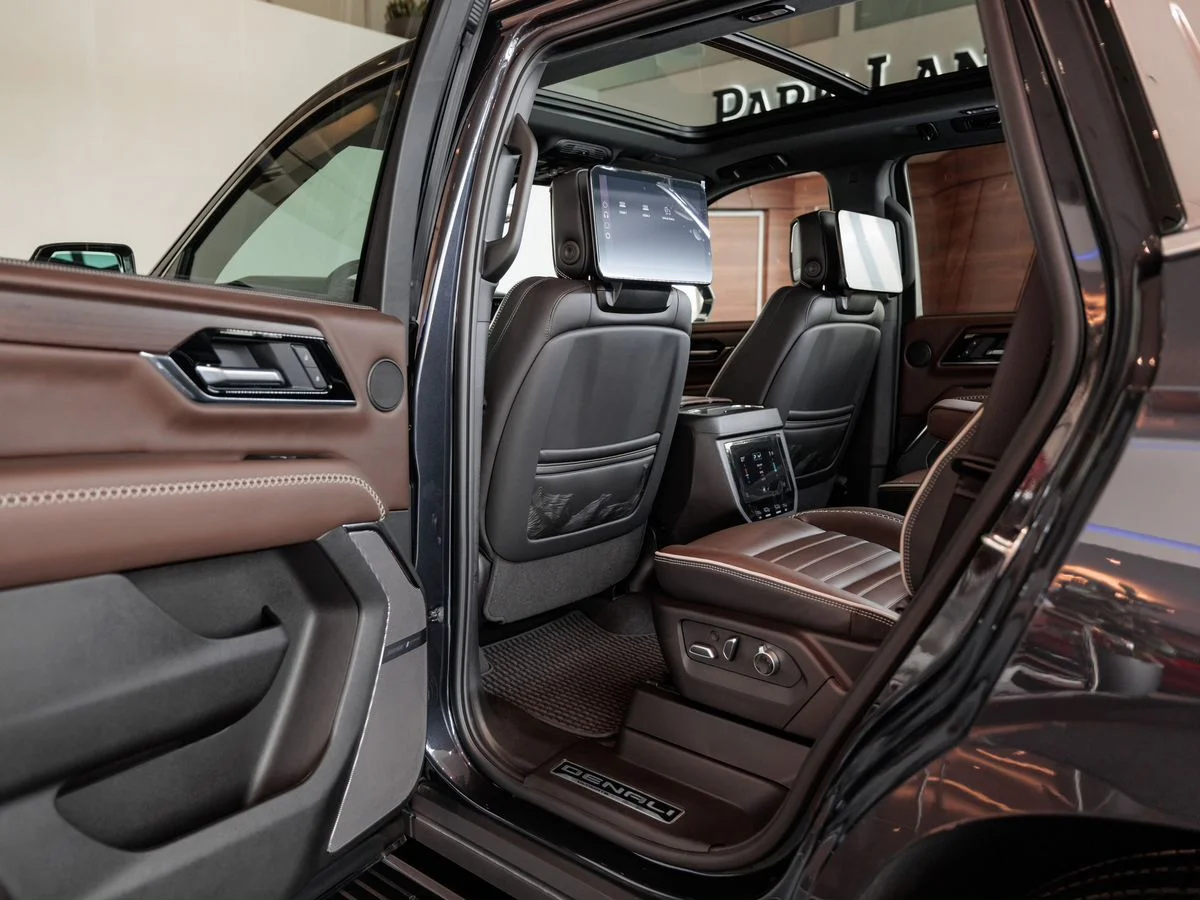 GMC Yukon — фото 24