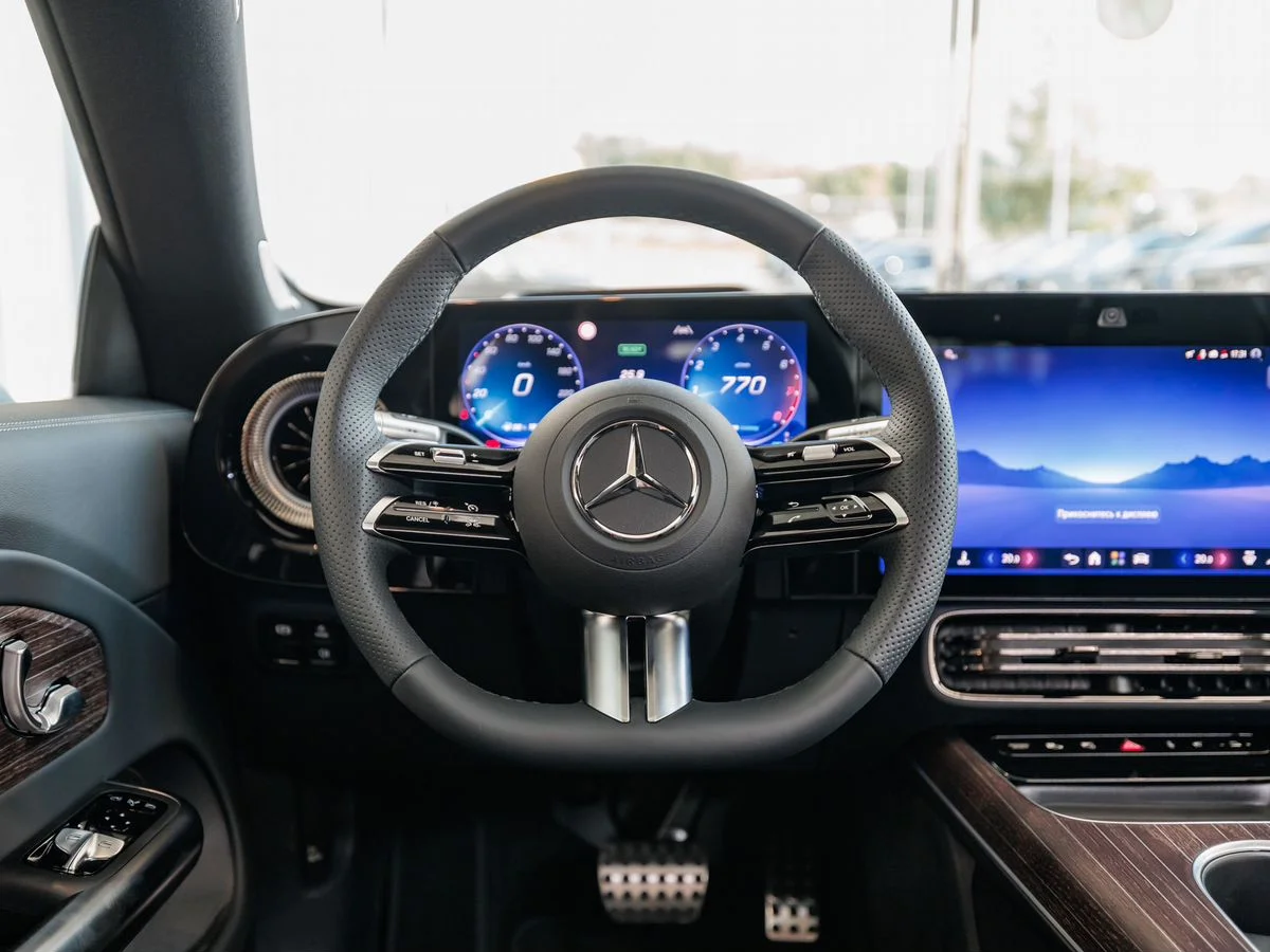 Mercedes-Benz CLA — фото 13
